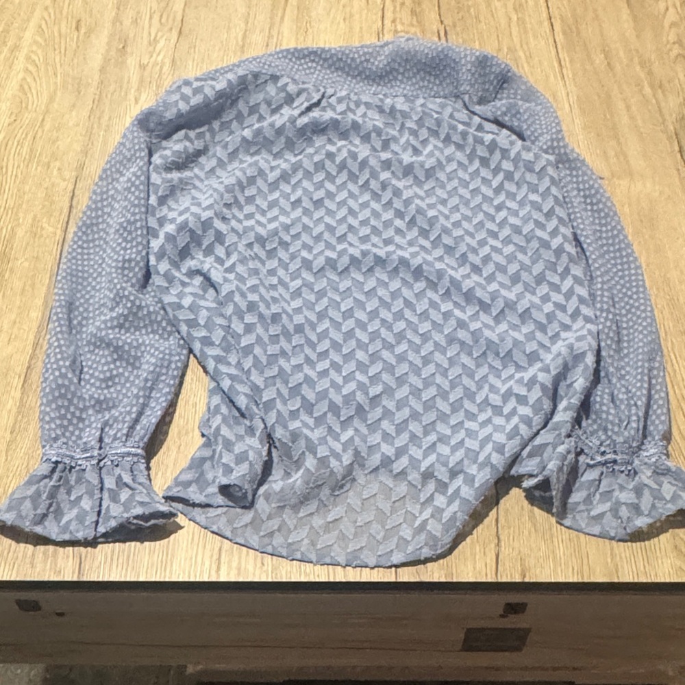 French Connection Textured Gray Top - Picture 3 of 3